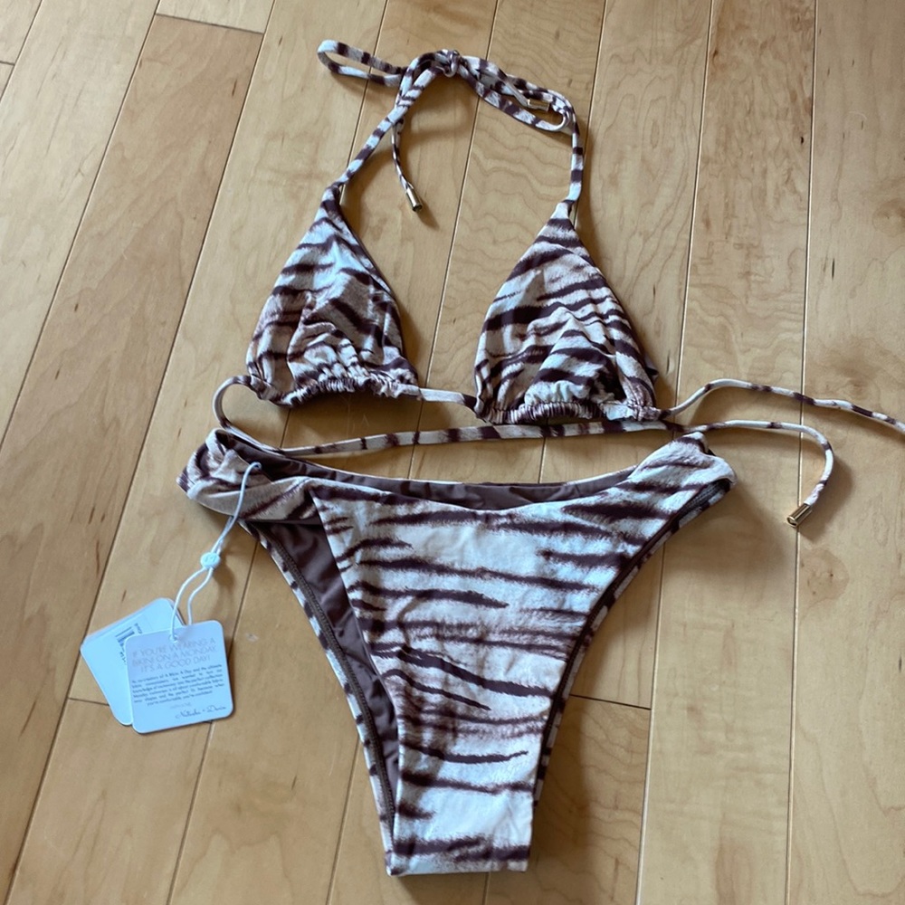 Monday swimwear Byron bikini